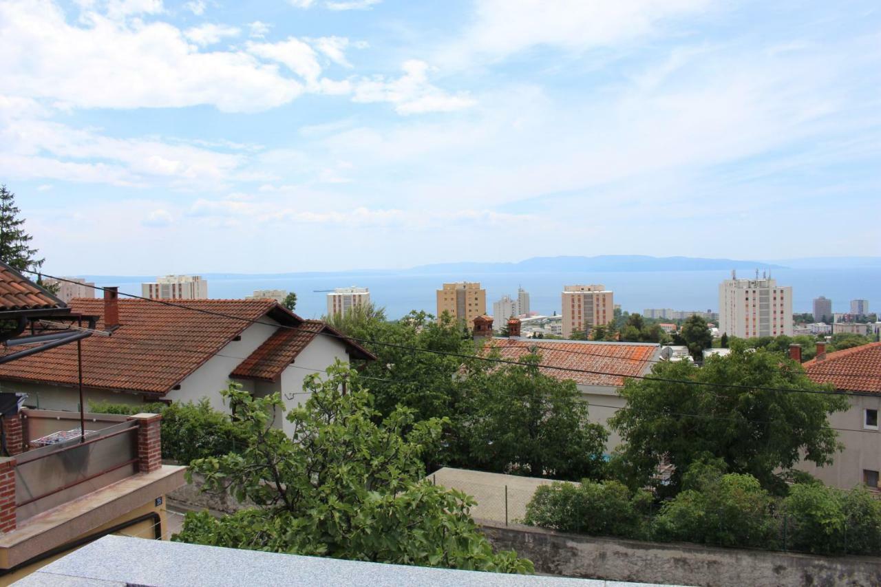 Blue Moon Apartments Rijeka Ngoại thất bức ảnh